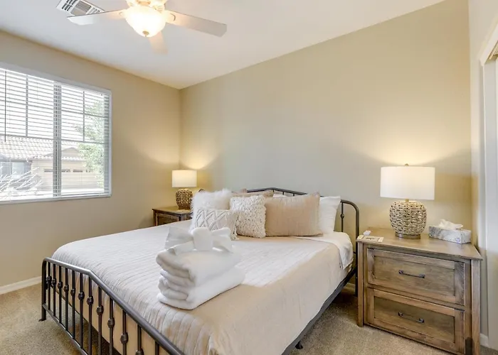 Pools + Perks! 55 + Escape Holiday home